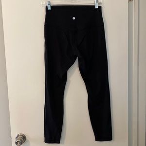 Lululemon Align 25” inseam Leggings - size 8. Black.
